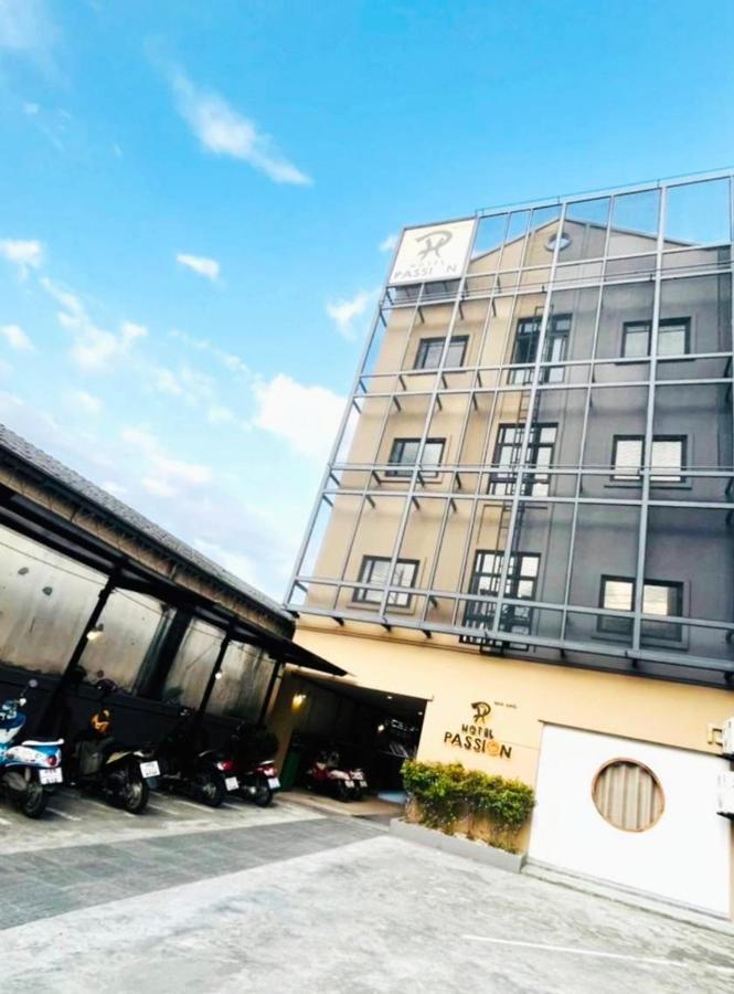 Hotel Passion Nakhon Si Thammarat Exterior photo