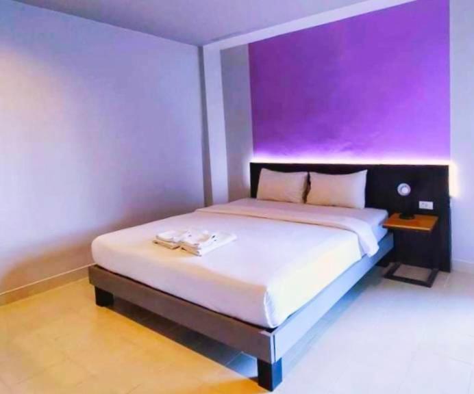 Hotel Passion Nakhon Si Thammarat Exterior photo
